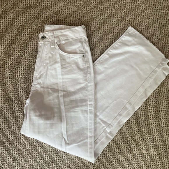 White High Waist Raw Hem Straight Leg Jeans 🤍 - Picture 5 of 6